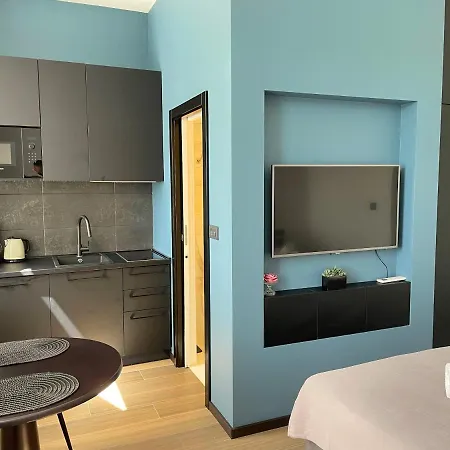 Navis City Apartments Pula Exterior photo