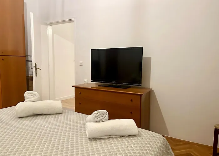 Navis City Apartments